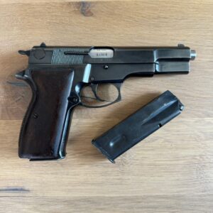 Luger M90, 9x19 mm Parabellum