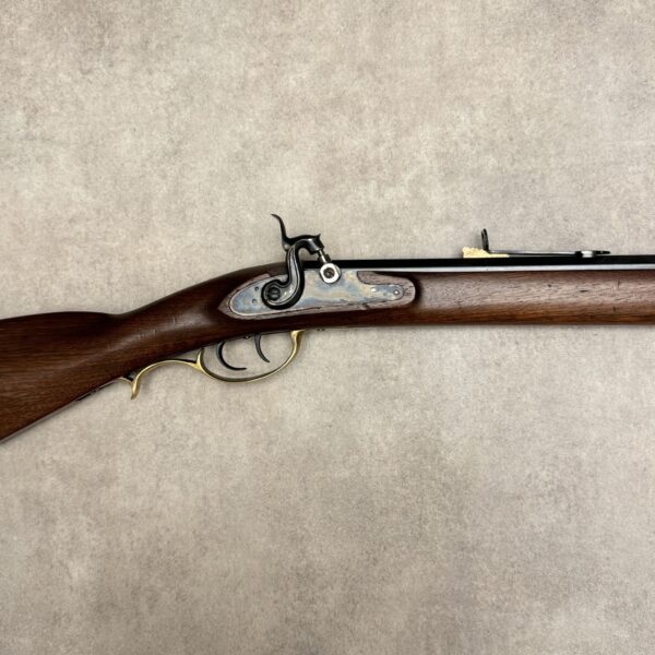 Pedersoli Model Scout Sortkrudtsriffel kal. 45