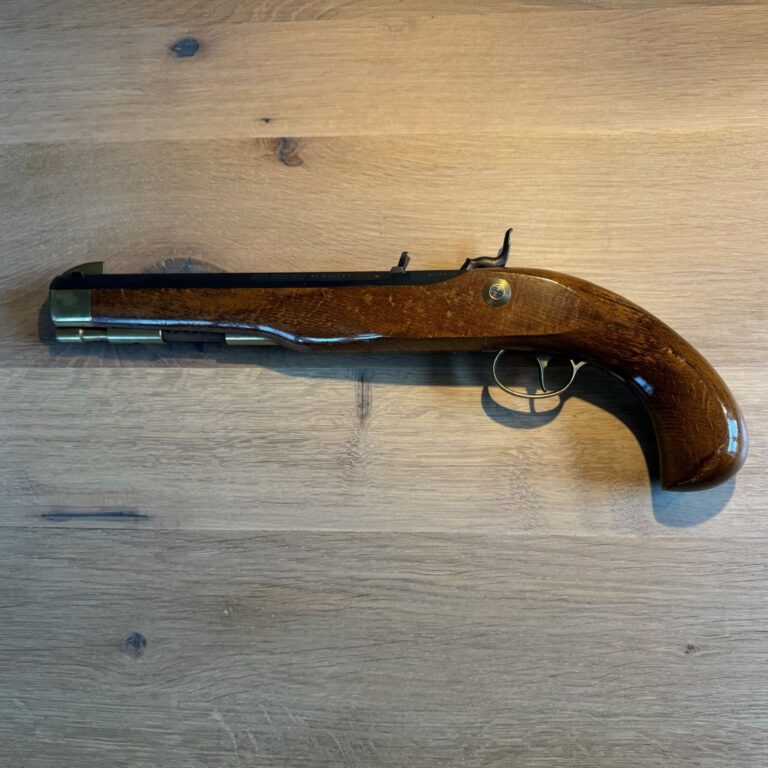 Kentucky Pistol, forlader i kaliber .45 rundkugler, sortkrudt