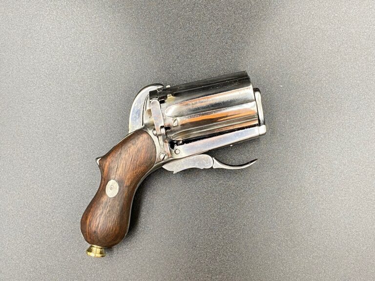 Pepperbox, 7 mm stiftpatron, Antik i perfekt stand.