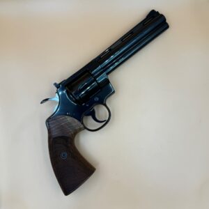 Colt Python kal. .357 Magnum. 6"løb