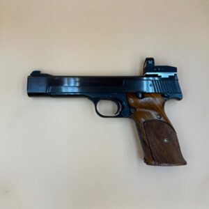 Smith & Wesson M41, kal. 22lr. m. Vortex Venum rødpunktssigte !