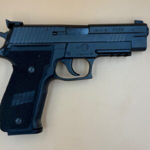 Sig Sauer P226, Capsicum, 9mm.