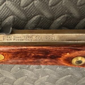Dikar Squirrel Forladerriffel, kal. .32 Sortkrudt