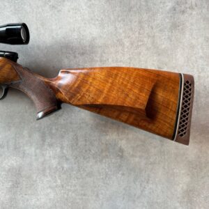 Steyr Mannlicher Luxus 6.5x55, Halvskæftet i udsøgt valnød i Grade 5!