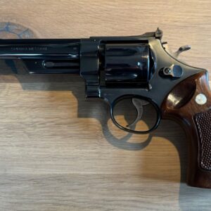 Smith & Wesson Model 27-2,  Kal. 38 Special / 357 Magnum.