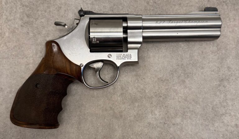 Smith & Wesson Model 627 Target Champinon kal. 38/357 Magnum. 5" løb