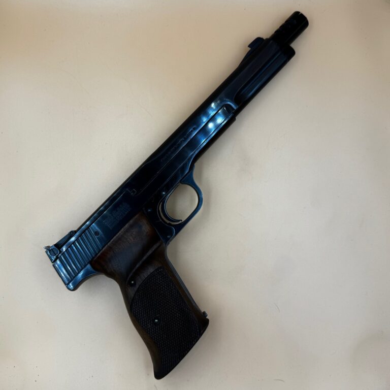 Smith & Wesson M41, 7 3/8" løb & kompensator, kal. 22 lr.