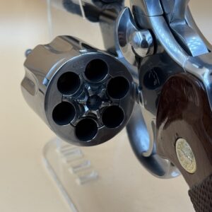 Colt Python 6" løb, .38 Spec. / .357 Magn., Stainless, blankpoleret model